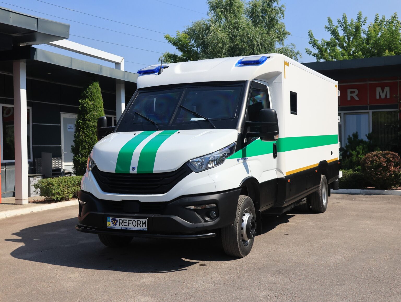 Броньований інкасаторський автомобіль IVECO Daily