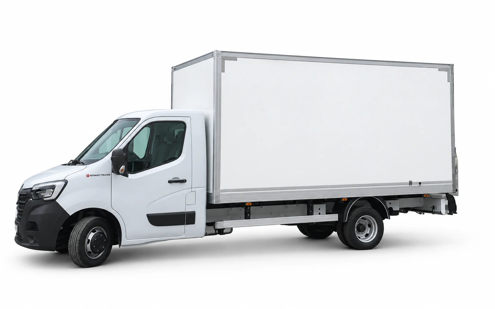 Промтоварний Renault Master