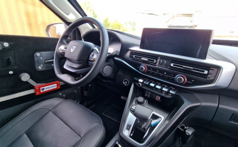 Dashboard and center console of an armored Peugeot Landtrek